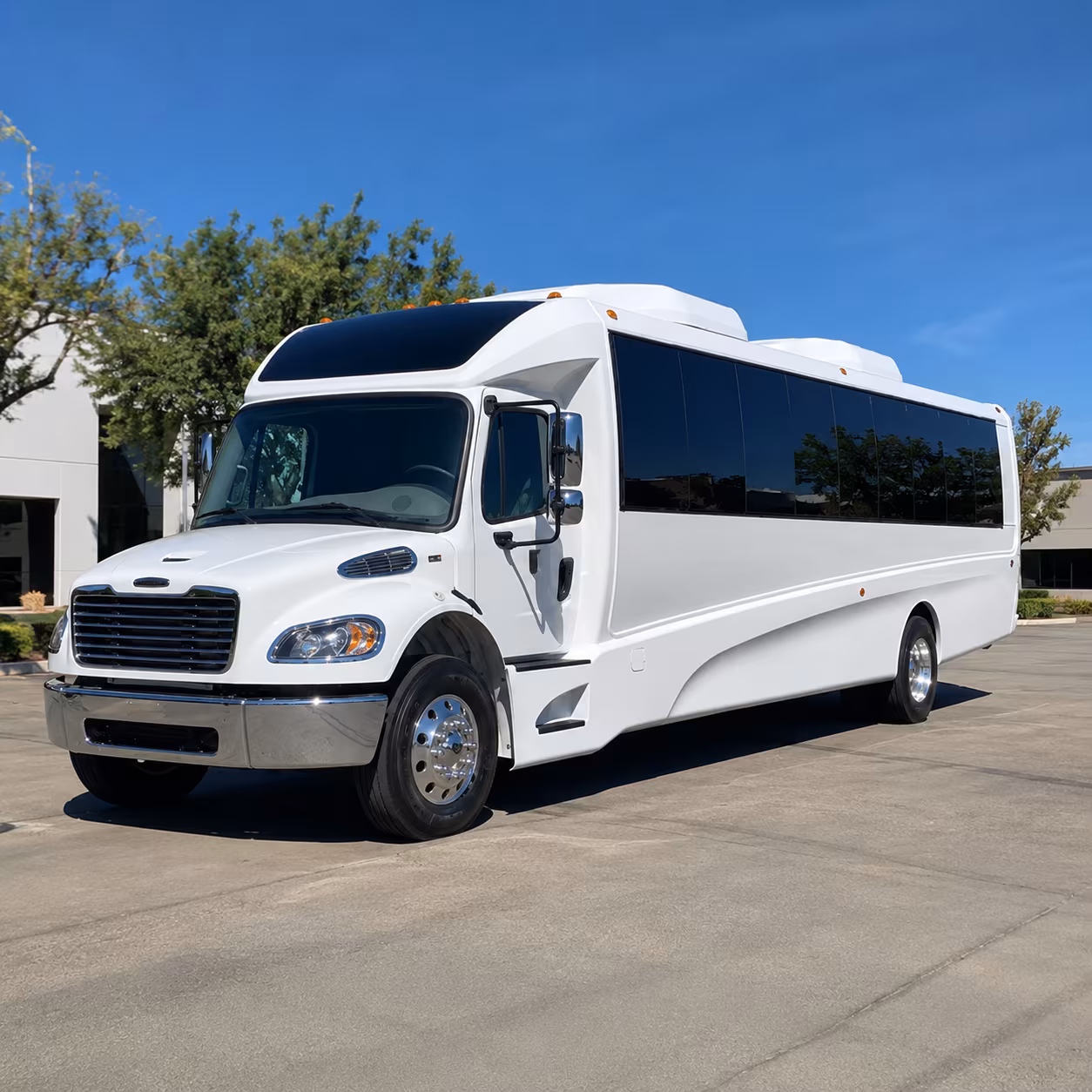 meridian 30 passenger minibus