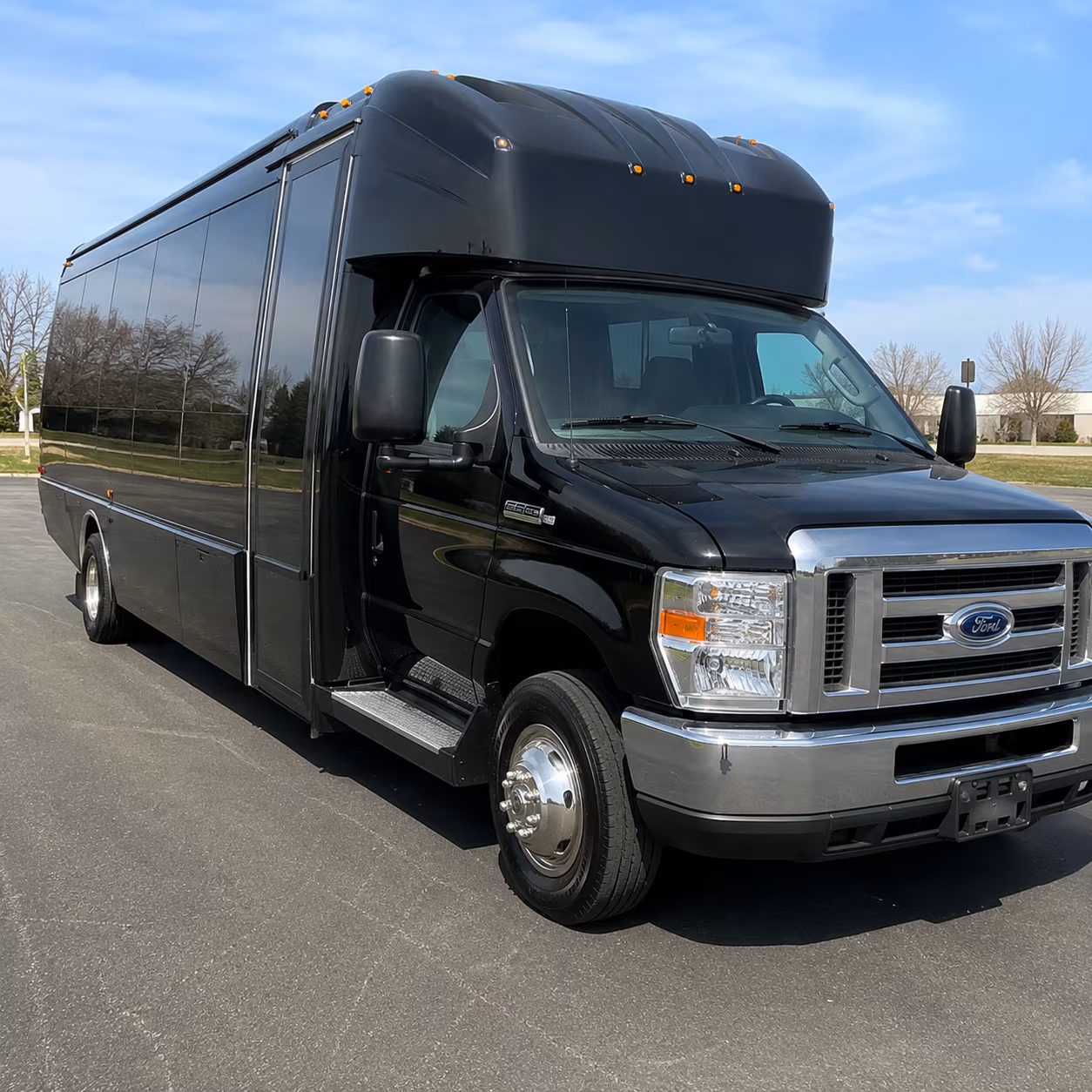 party buses for bachelorette wine tours around the snake river valley