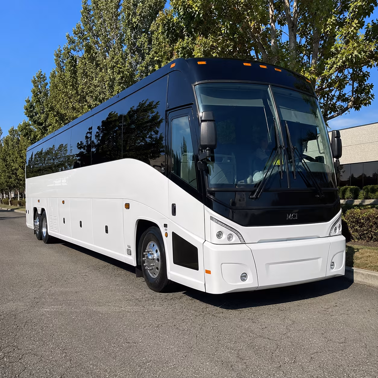 why rent using meridianminibuscompany com