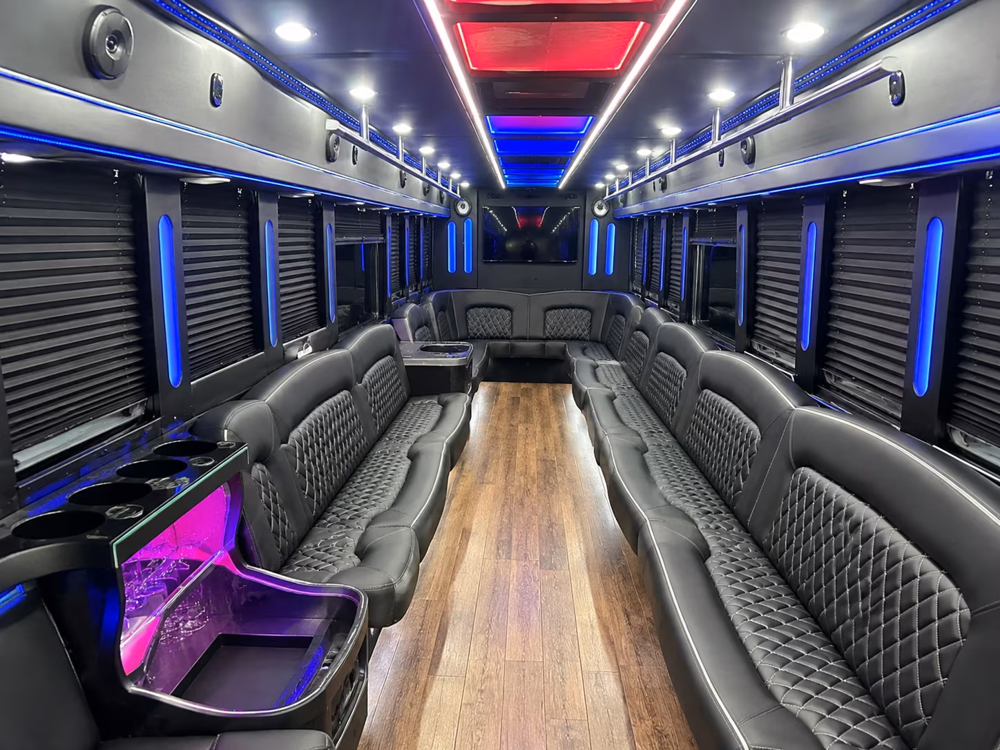 winery tour and brewery crawl buses across the treasure valley